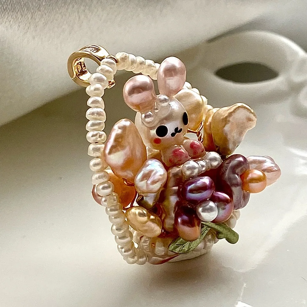 P203-Handmade High Quality Bunny Easter Basket Detachable Pendant - Picture 5 of 11